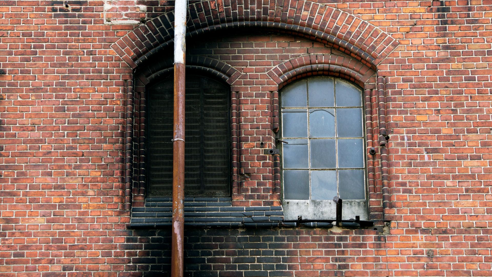 How to Clean Soot Off Brick