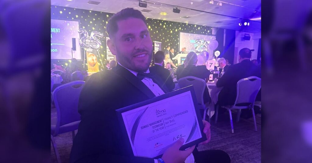 Vinci Response's Ian Bell at the BDMA Awards with his Highly Commended award for Damage Management Technician of the Year.